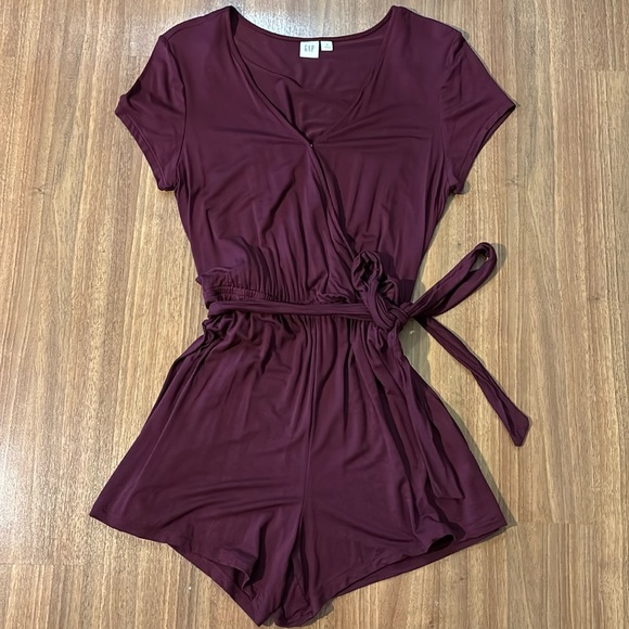 GAP Pants - GAP romper maroon/burgundy